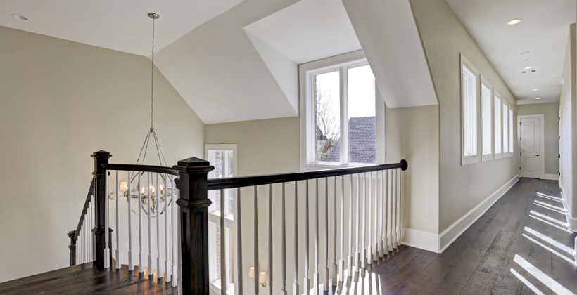 Braeswood-Place-English-Manor-Vaulted-Ceiling-820x420.jpg